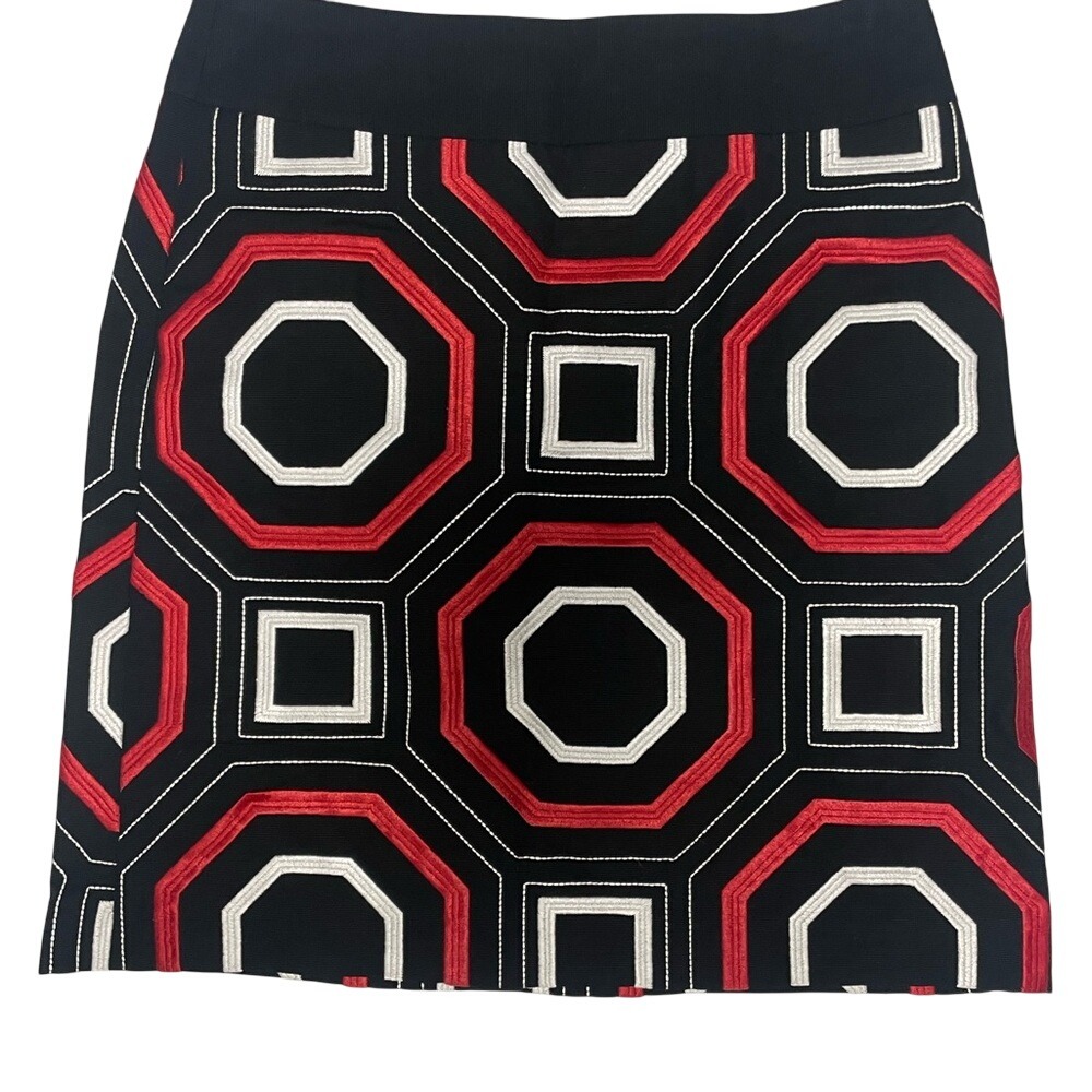 Ann Taylor Embroidered Geometric Red and Black Skirt Women's 4